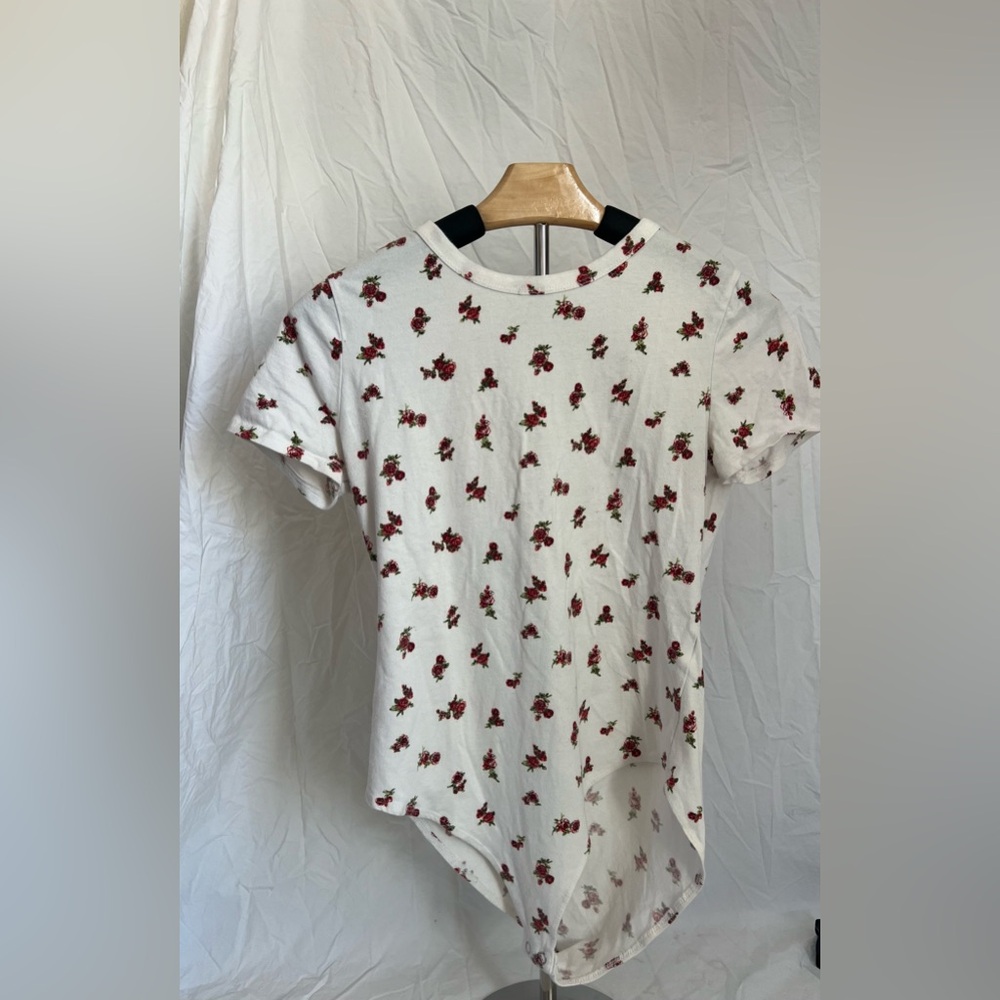 Forever 21 floral body suit size large